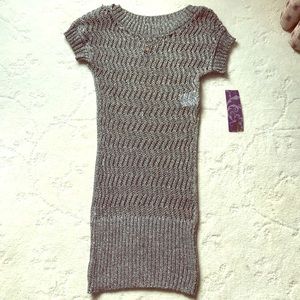 NWT Black & Silver Thread Woven Short Sleeve Dress Top